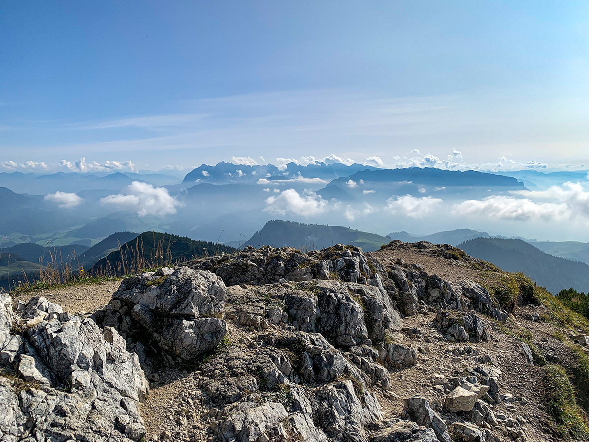 GEIGELSTEIN RUNDWEG BERGKIND.AT